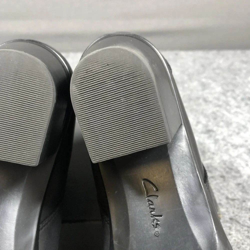 Clarks brand line